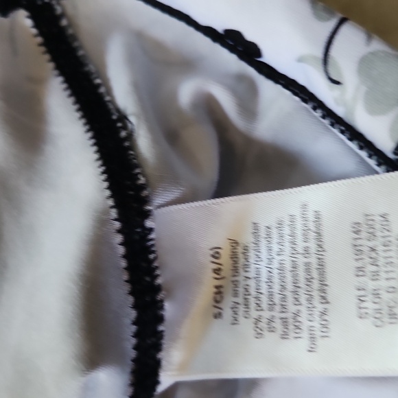 Danskin Now Women's Athletic top size small - Picture 6 of 6